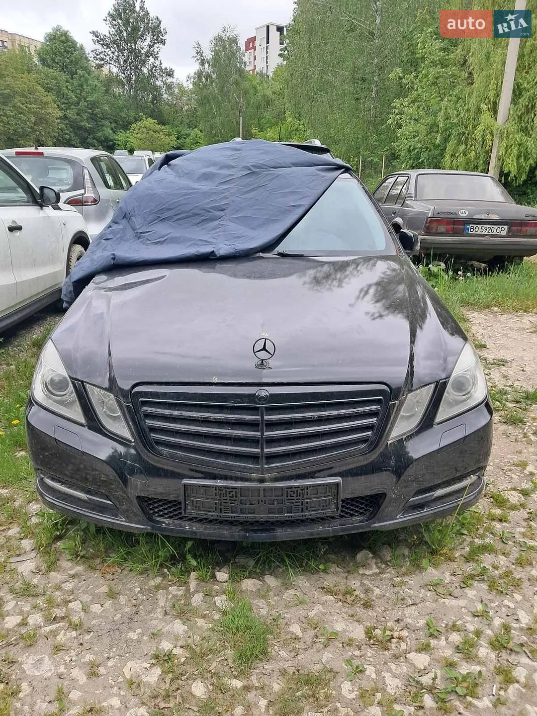 Mercedes-Benz E-Class, 2011
