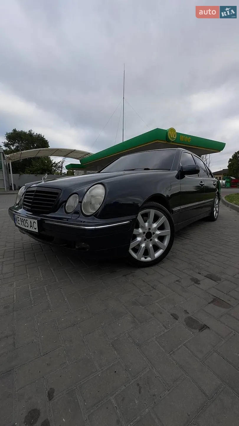 Mercedes-Benz E-Class, 2002