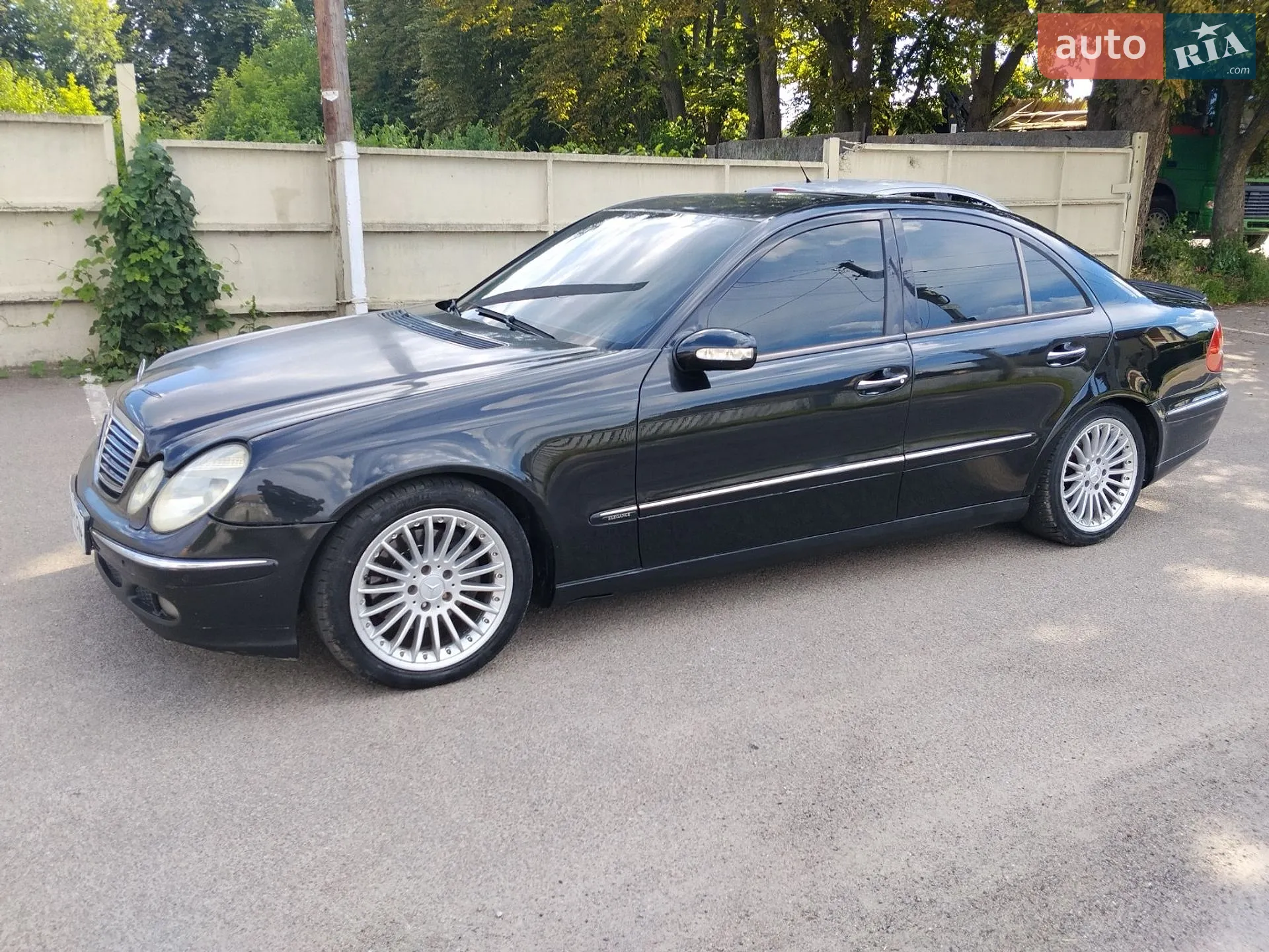 Mercedes-Benz E-Class, 2002