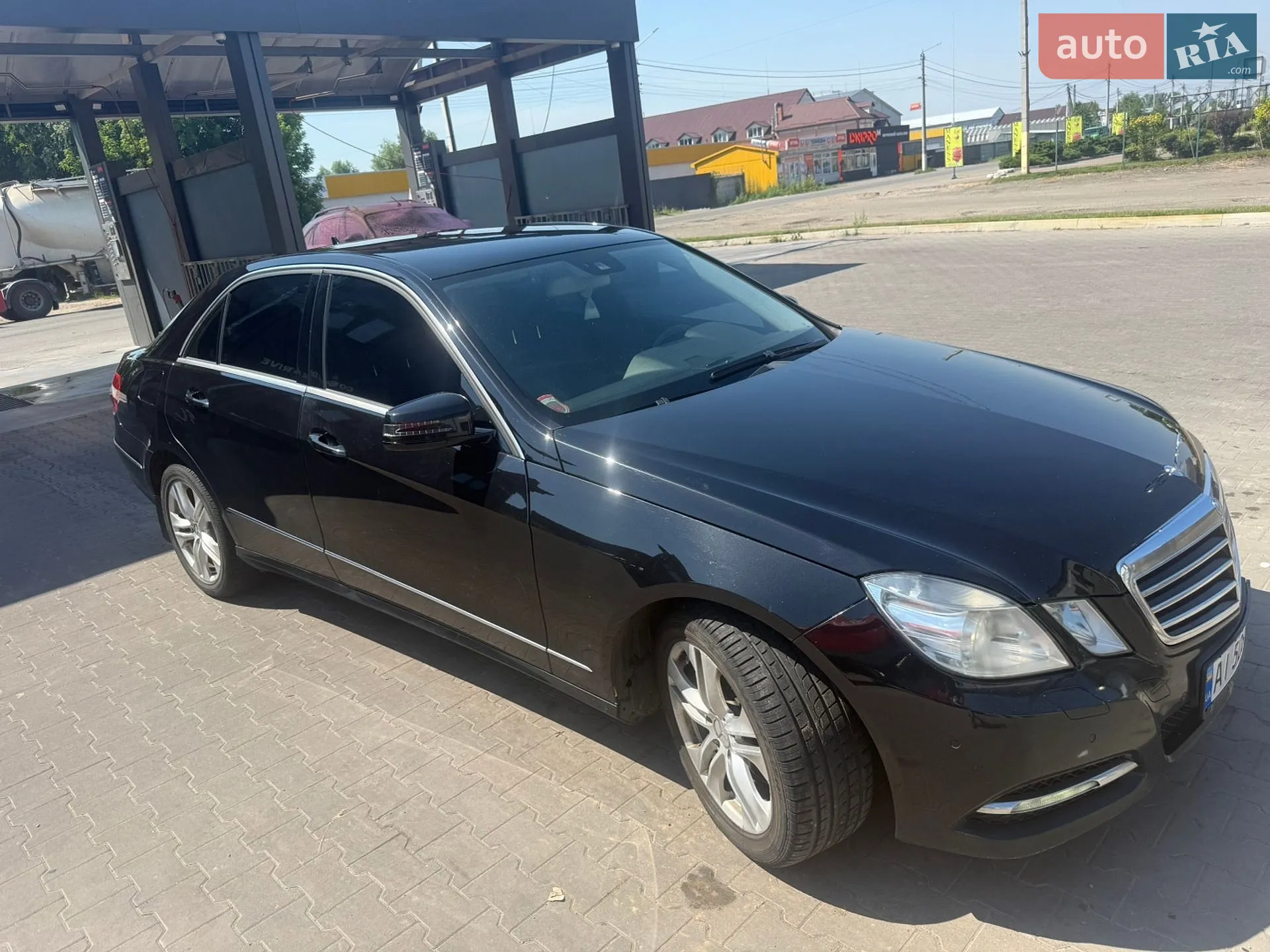 Mercedes-Benz E-Class, 2011