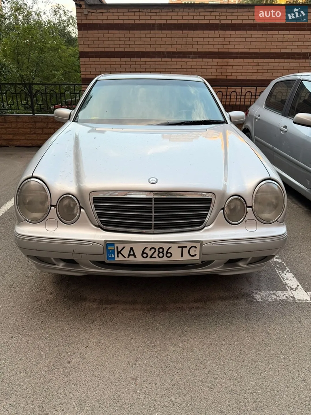 Mercedes-Benz E-Class, 2001