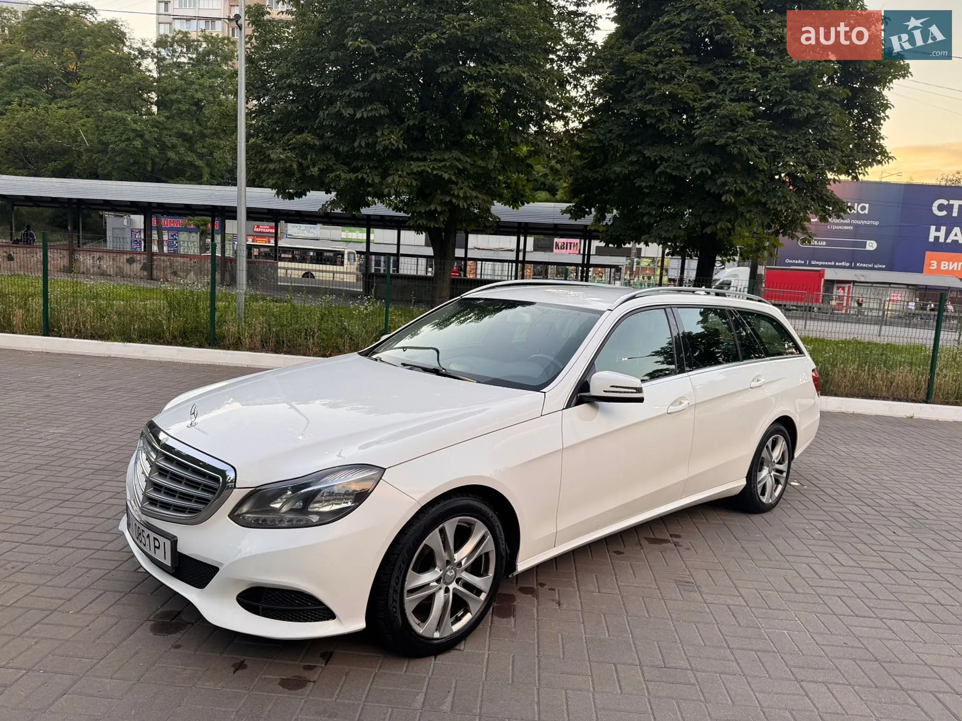 Mercedes-Benz E-Class, 2016