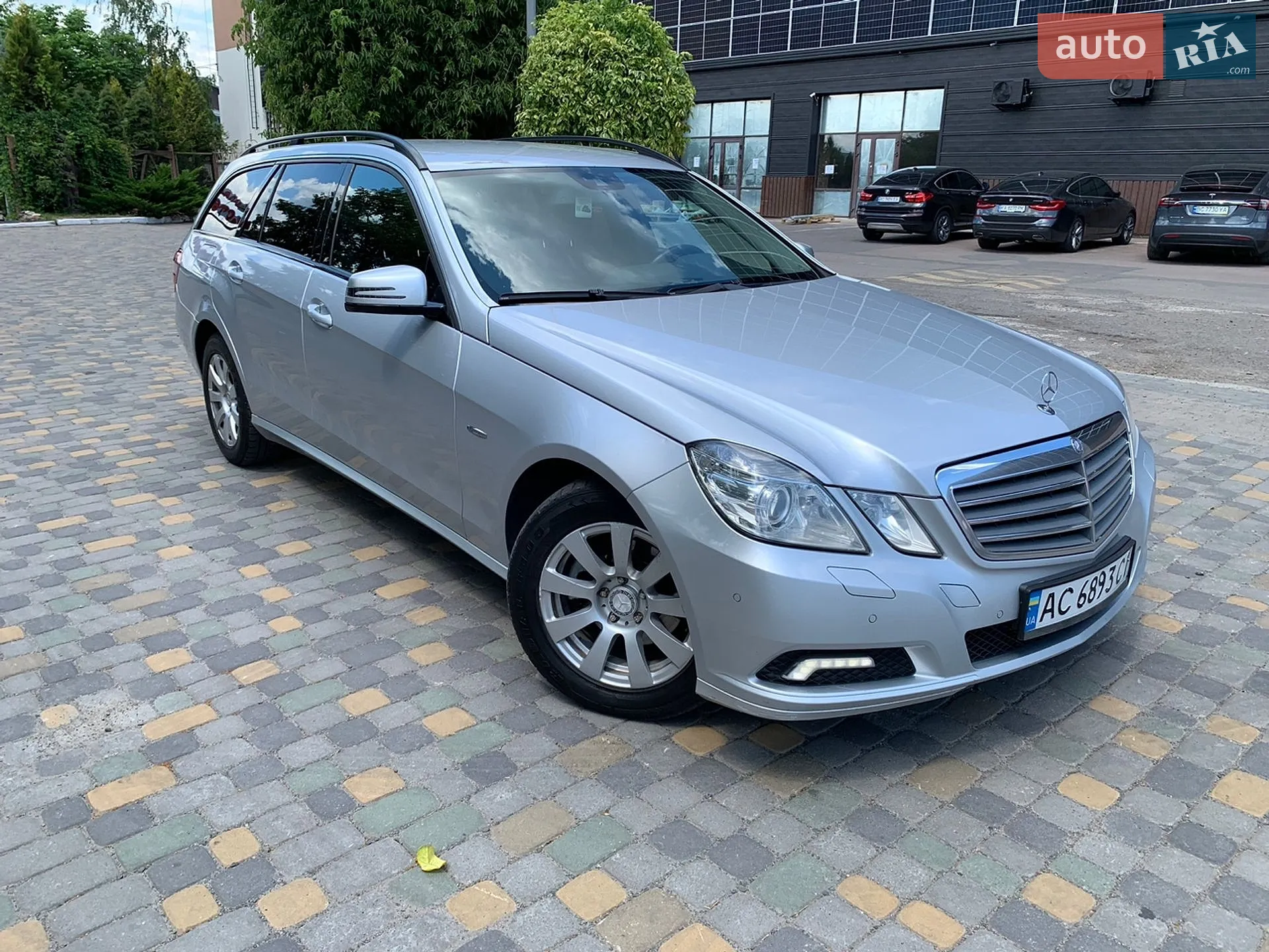 Mercedes-Benz E-Class, 2010