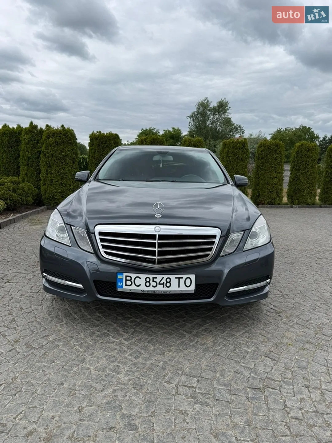 Mercedes-Benz E-Class, 2011