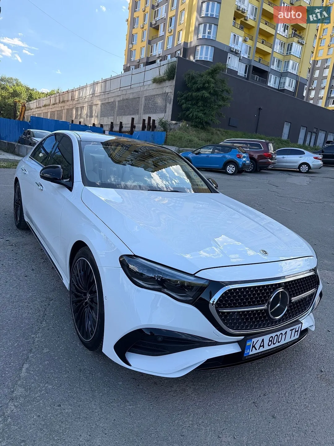Mercedes-Benz E-Class, 2023