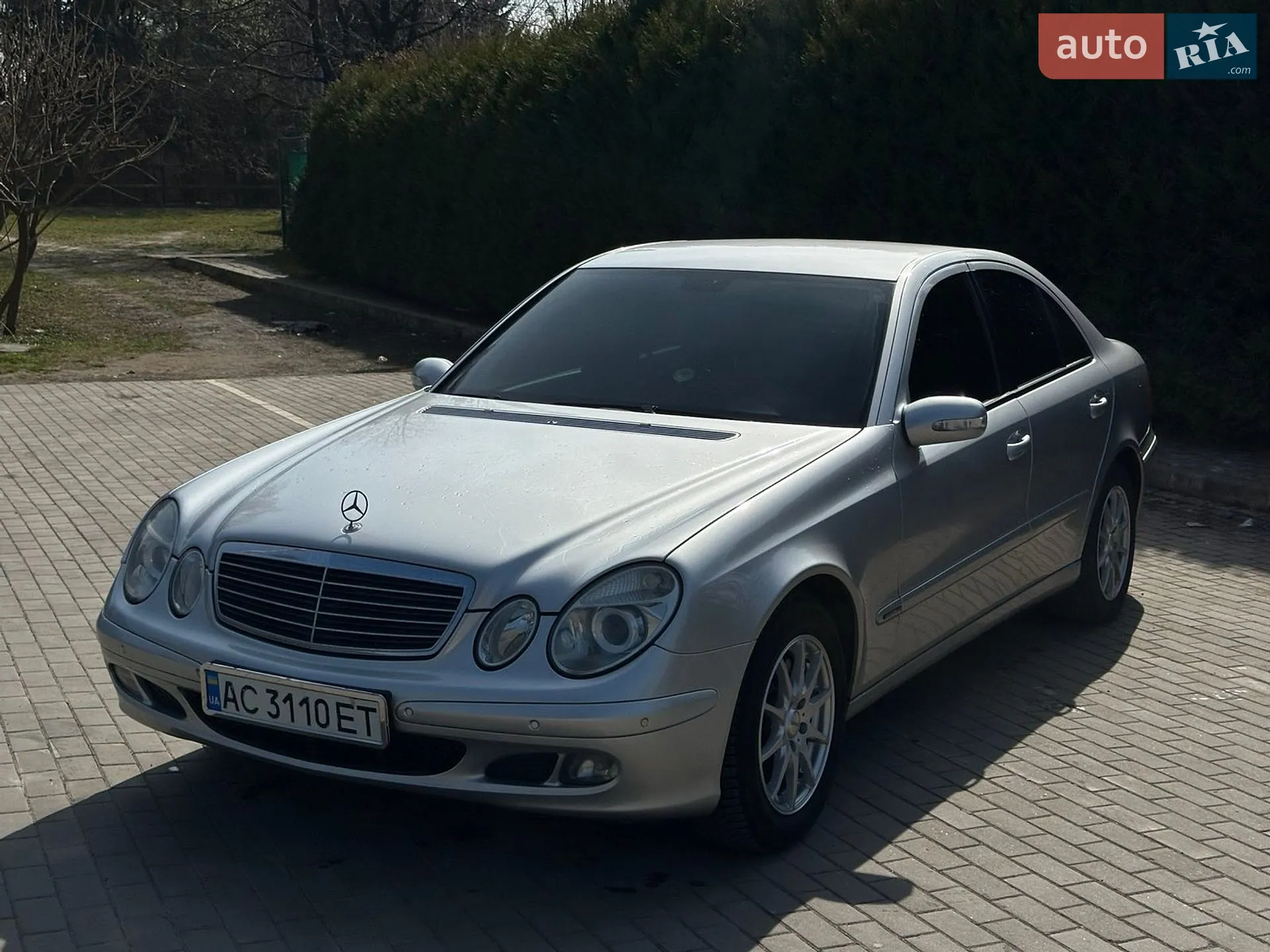 Mercedes-Benz E-Class, 2005