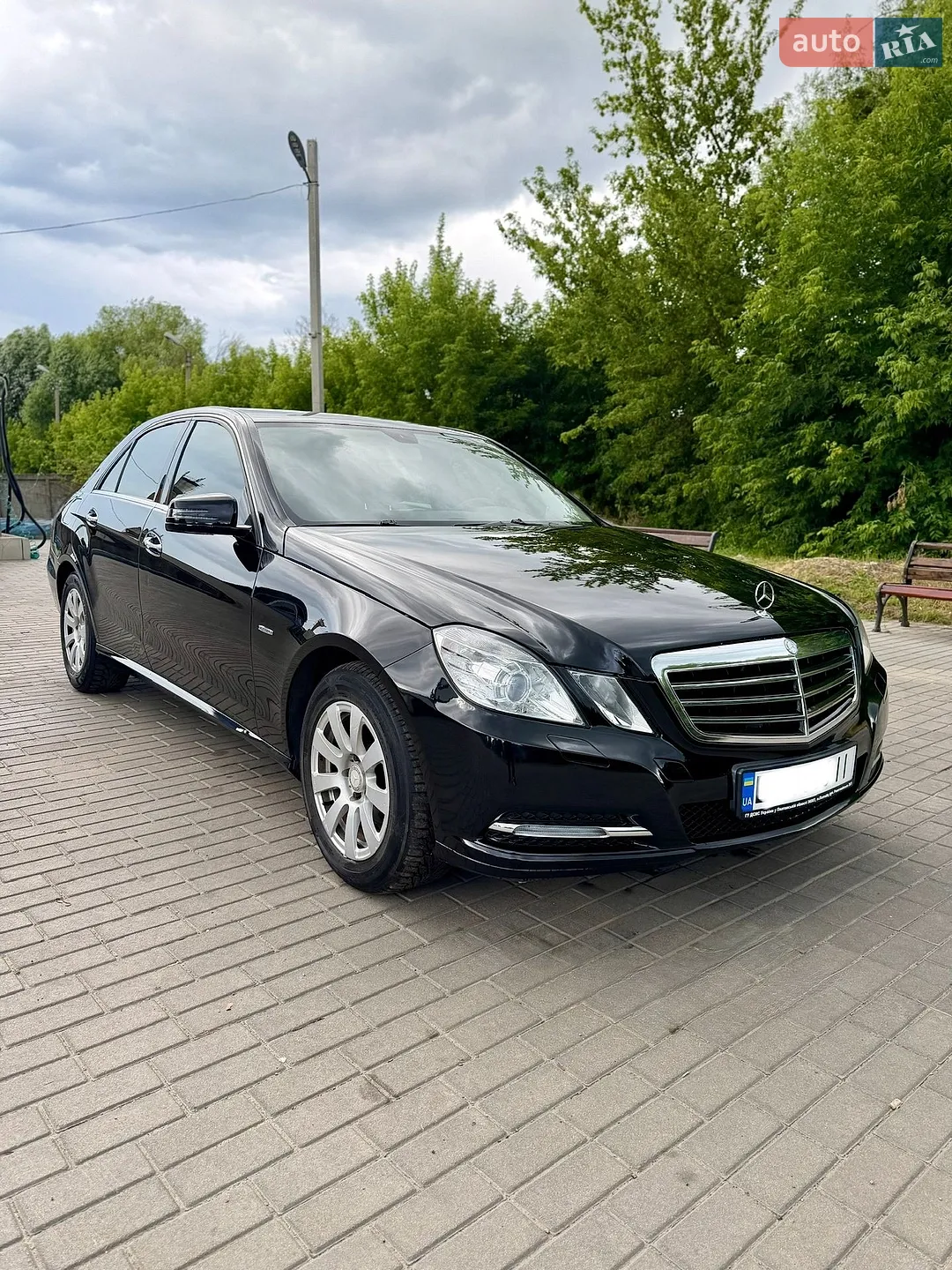 Mercedes-Benz E-Class, 2012