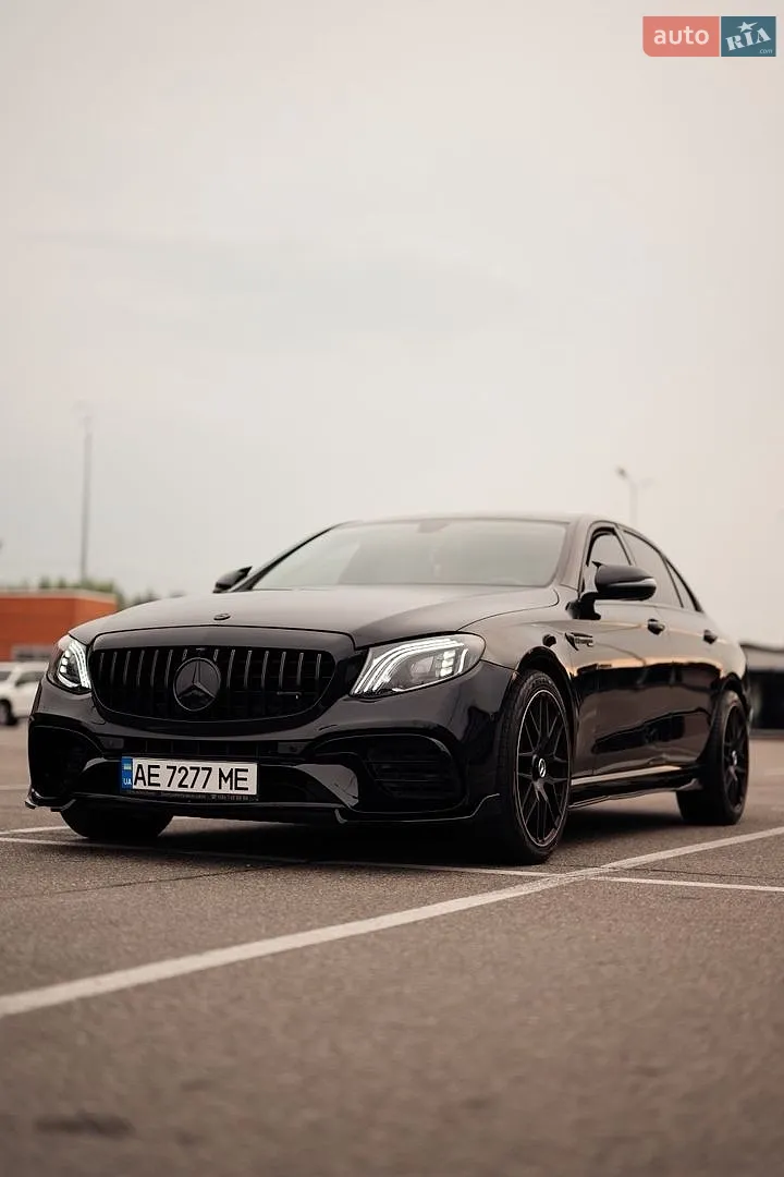 Mercedes-Benz E-Class, 2016