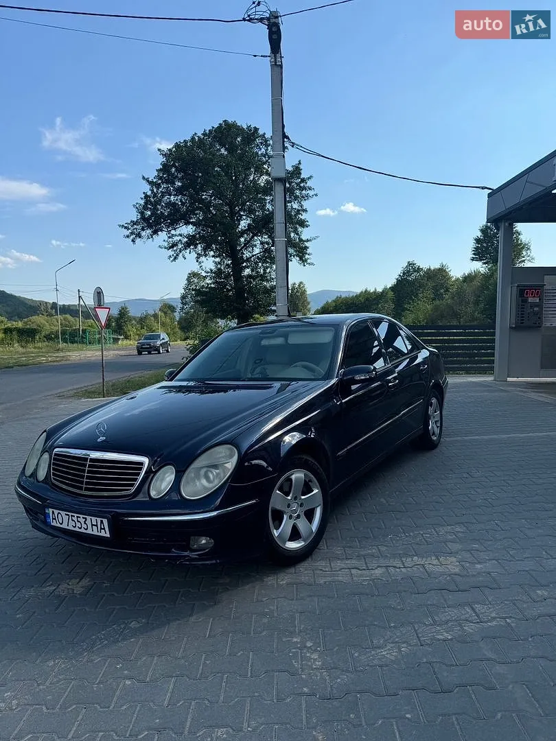 Mercedes-Benz E-Class, 2004