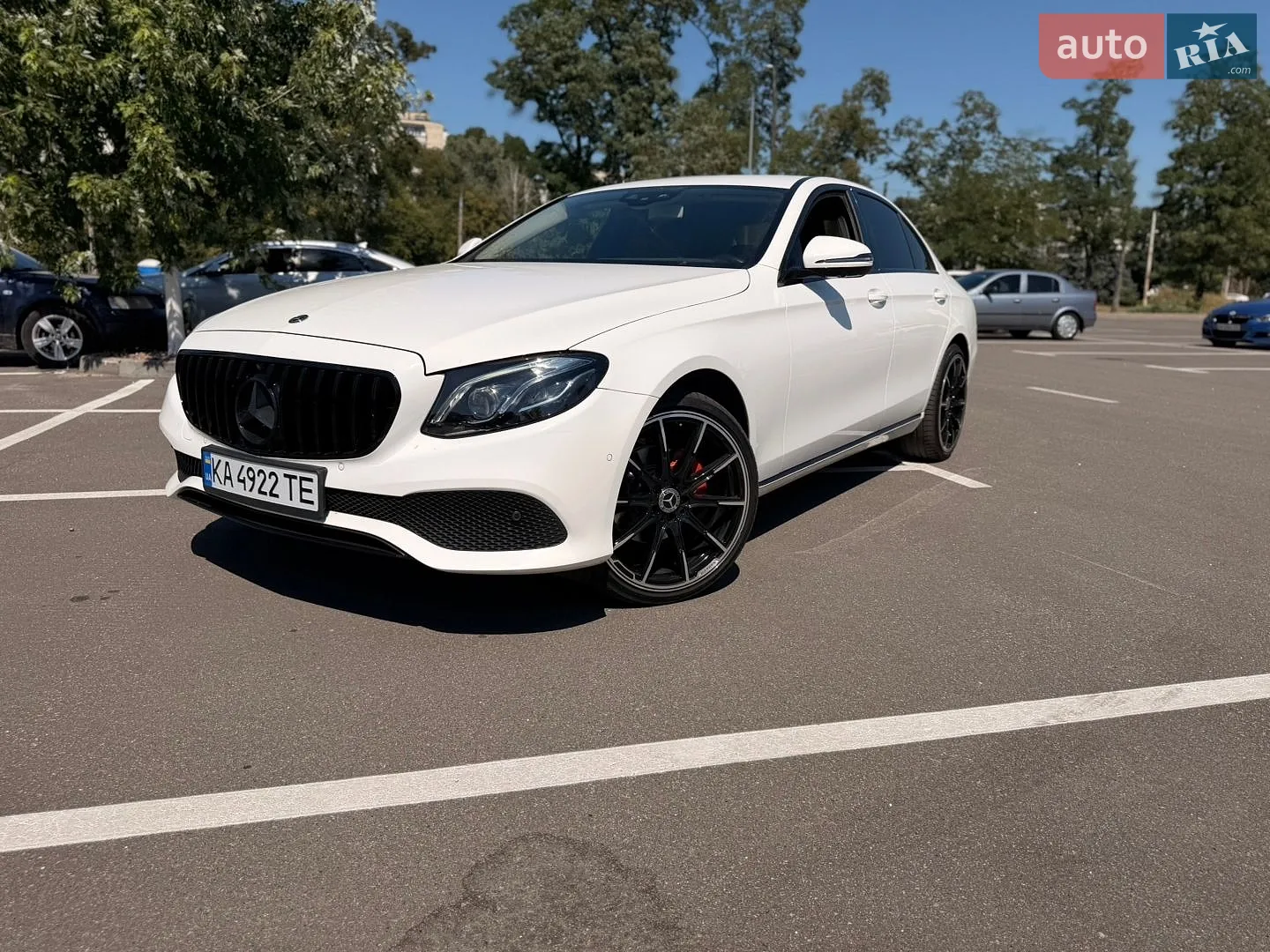 Mercedes-Benz E-Class, 2017