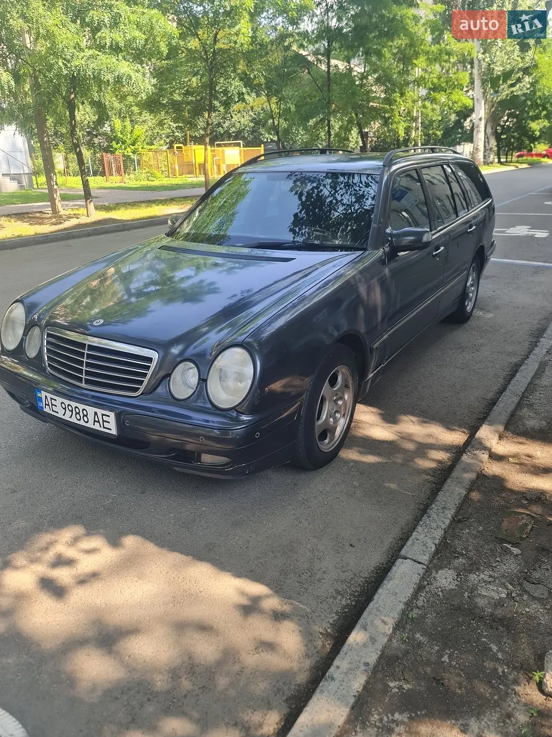 Mercedes-Benz E-Class, 2001
