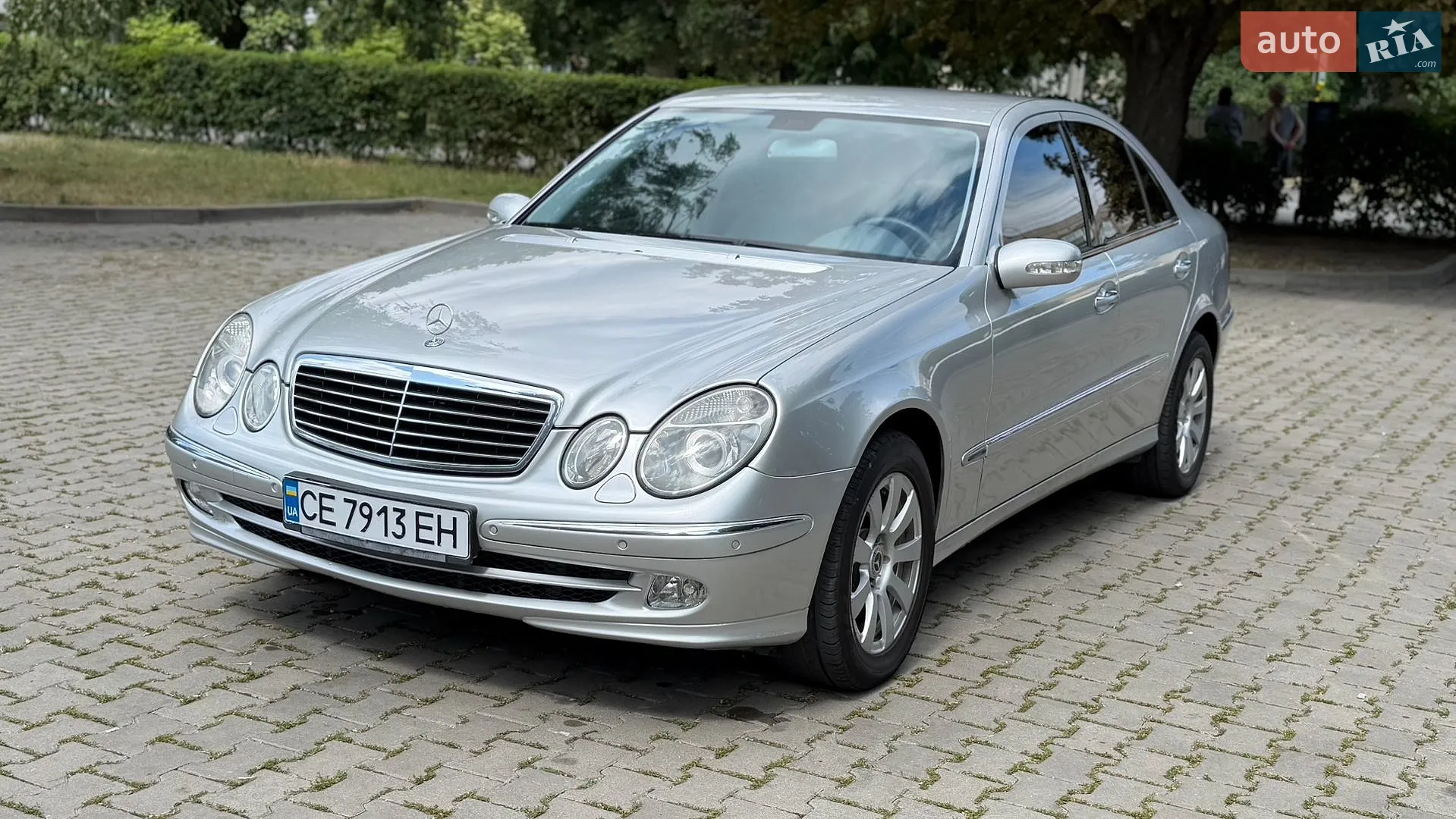 Mercedes-Benz E-Class, 2004