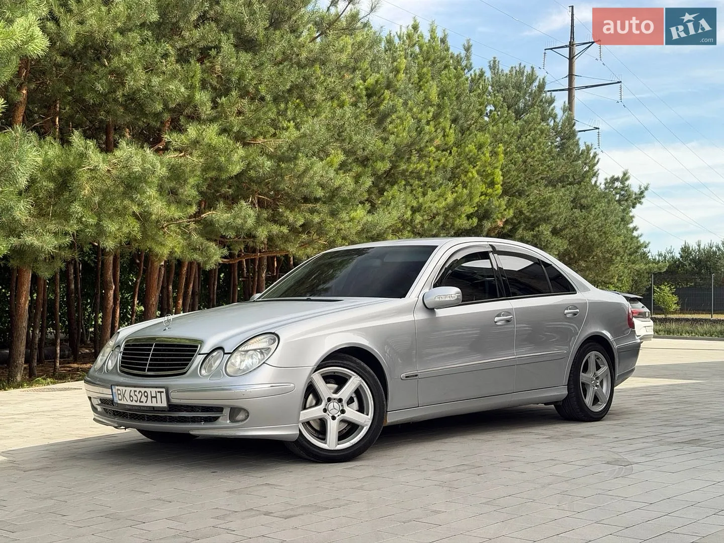 Mercedes-Benz E-Class, 2005