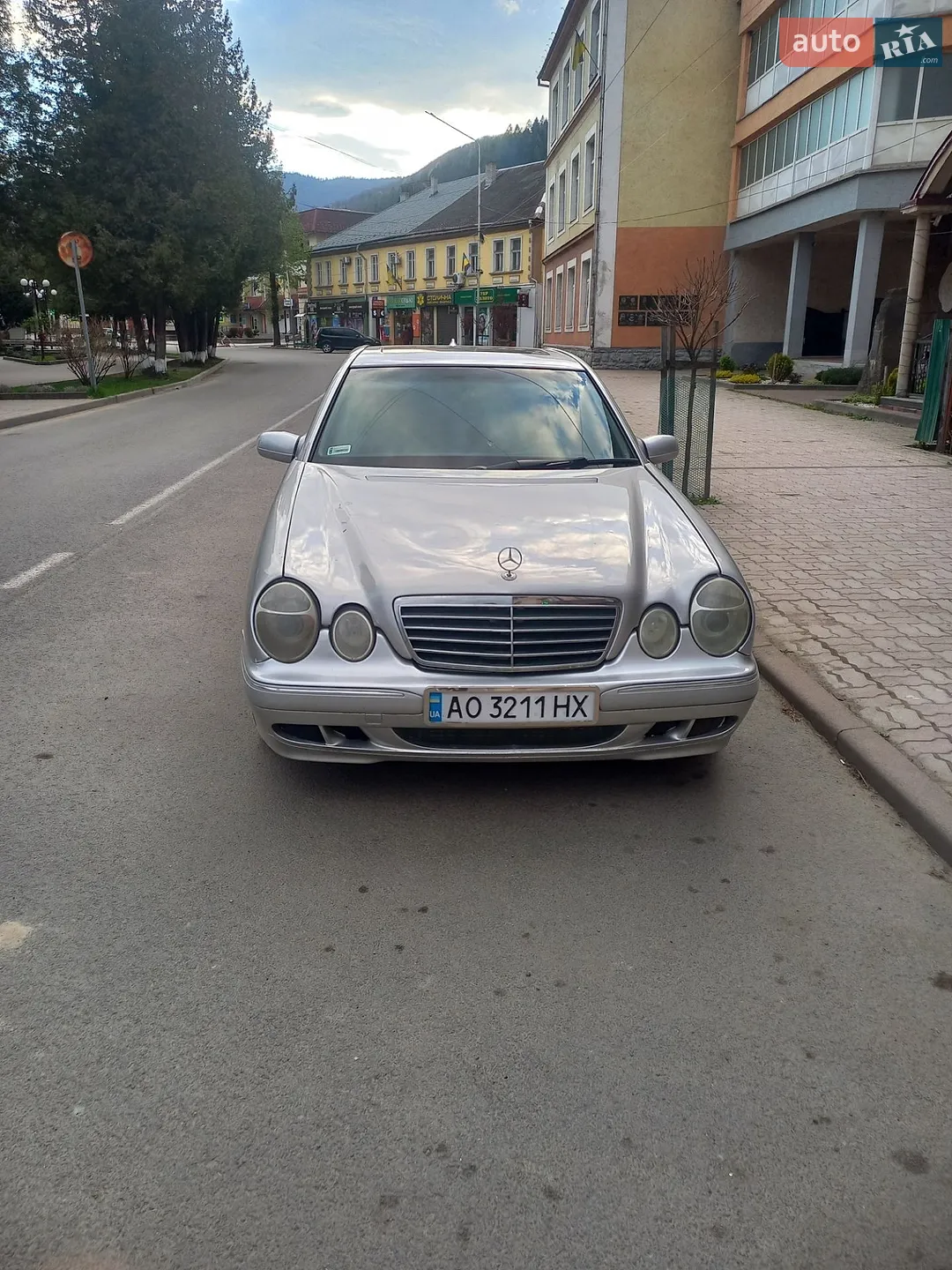 Mercedes-Benz E-Class, 2000
