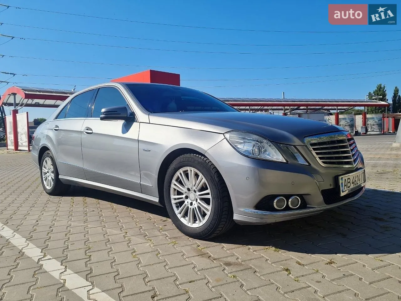 Mercedes-Benz E-Class, 2010
