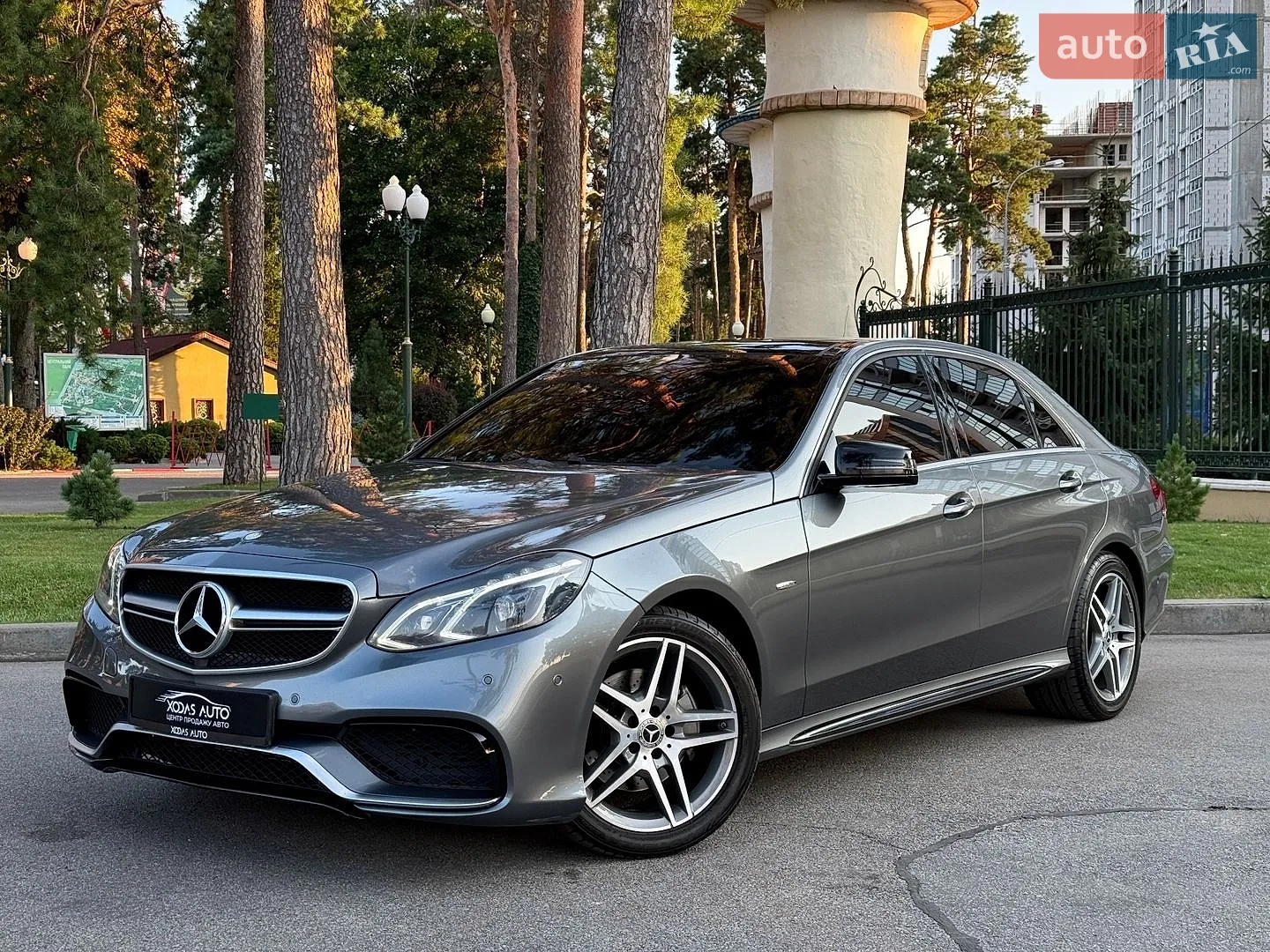 Mercedes-Benz E-Class, 2016