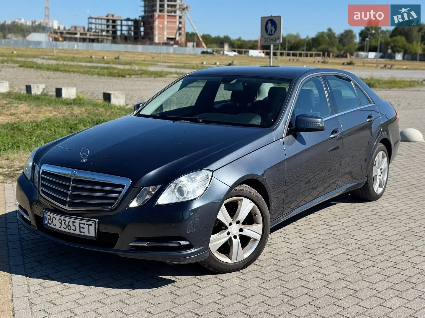 Mercedes-Benz E-Class, 2012