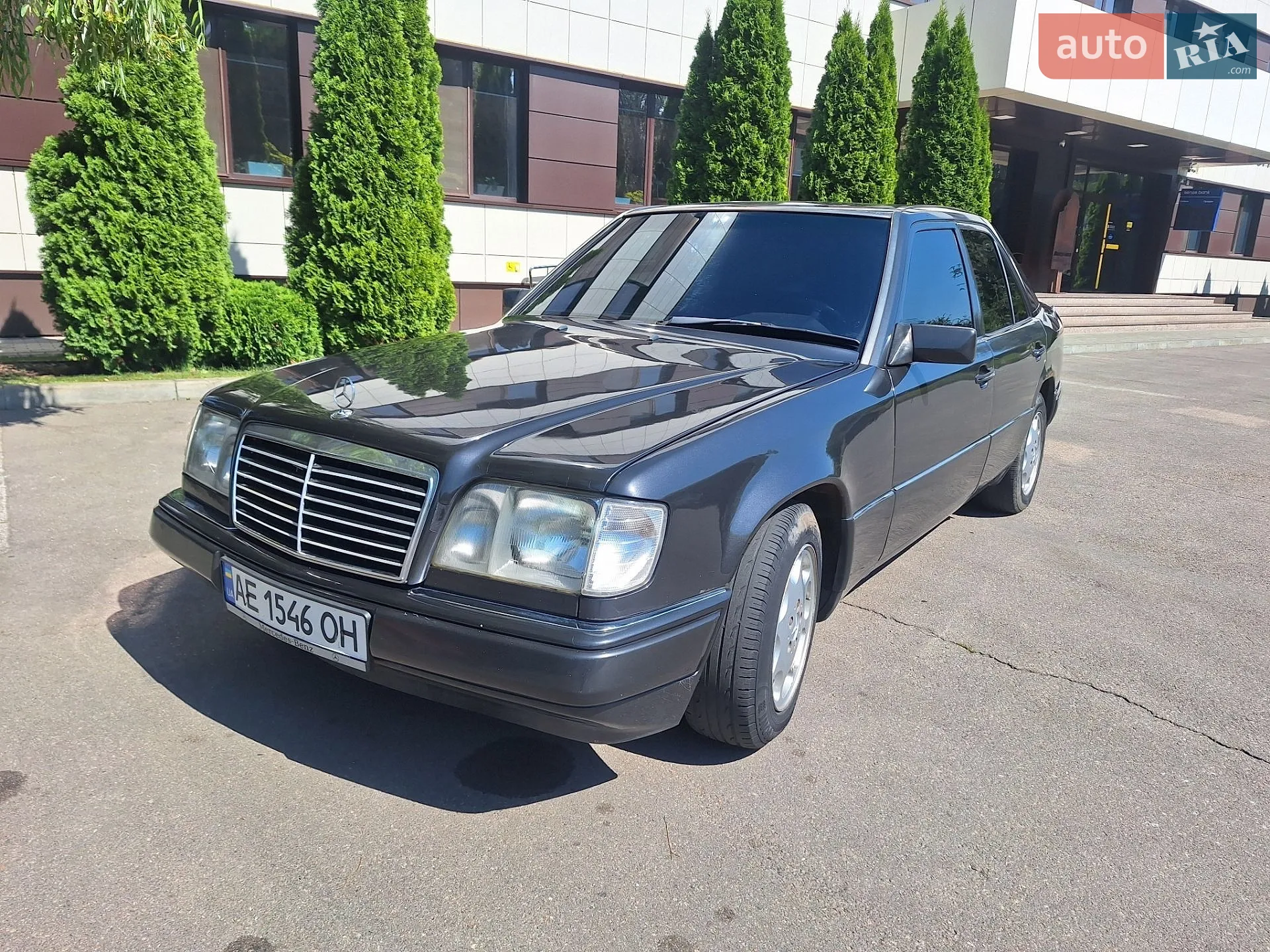Mercedes-Benz E-Class, 1993