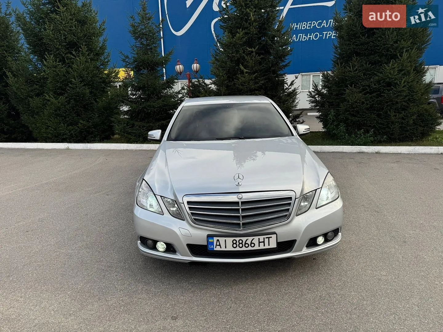 Mercedes-Benz E-Class, 2011