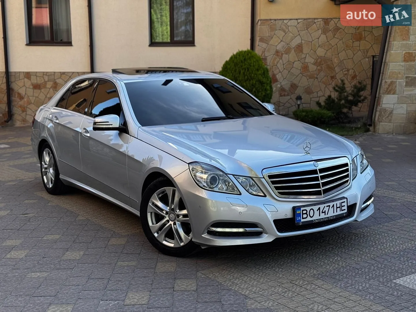 Mercedes-Benz E-Class, 2012
