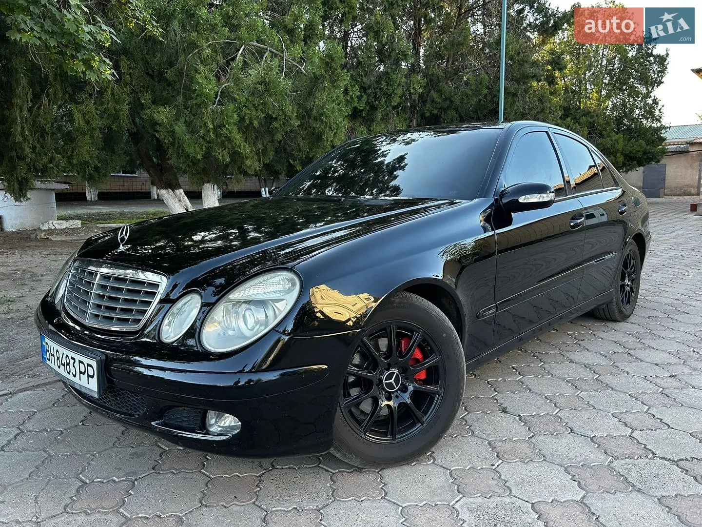 Mercedes-Benz E-Class, 2005