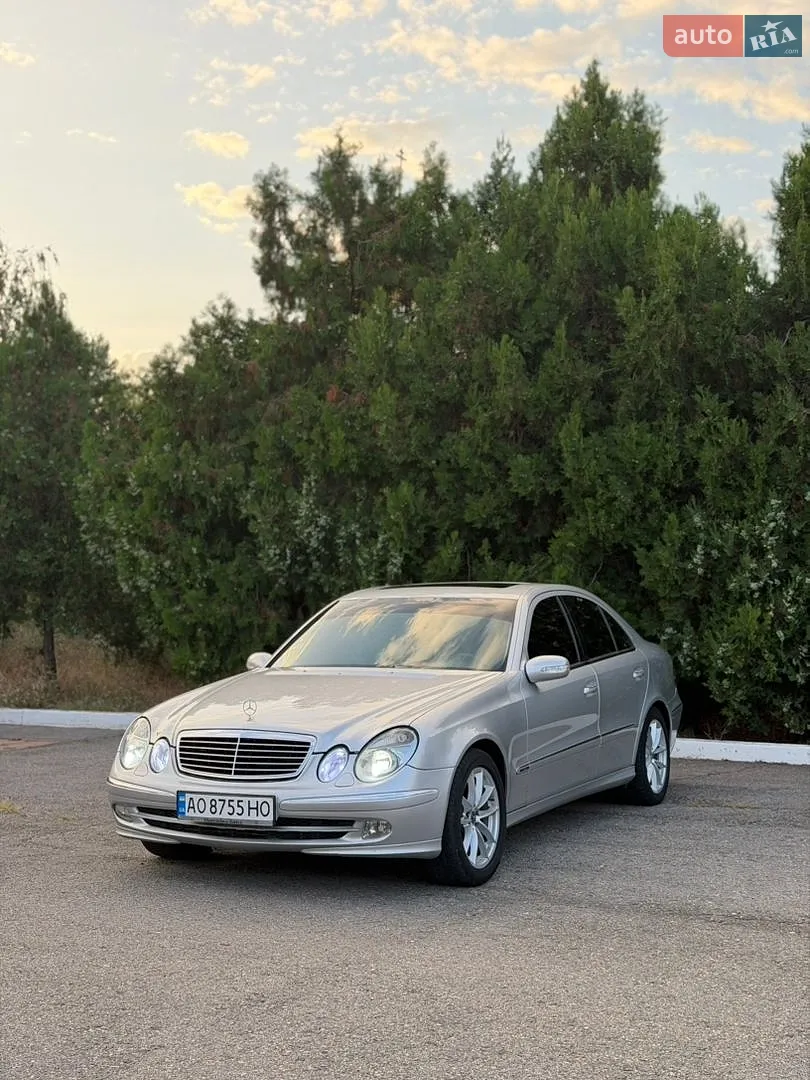 Mercedes-Benz E-Class, 2004