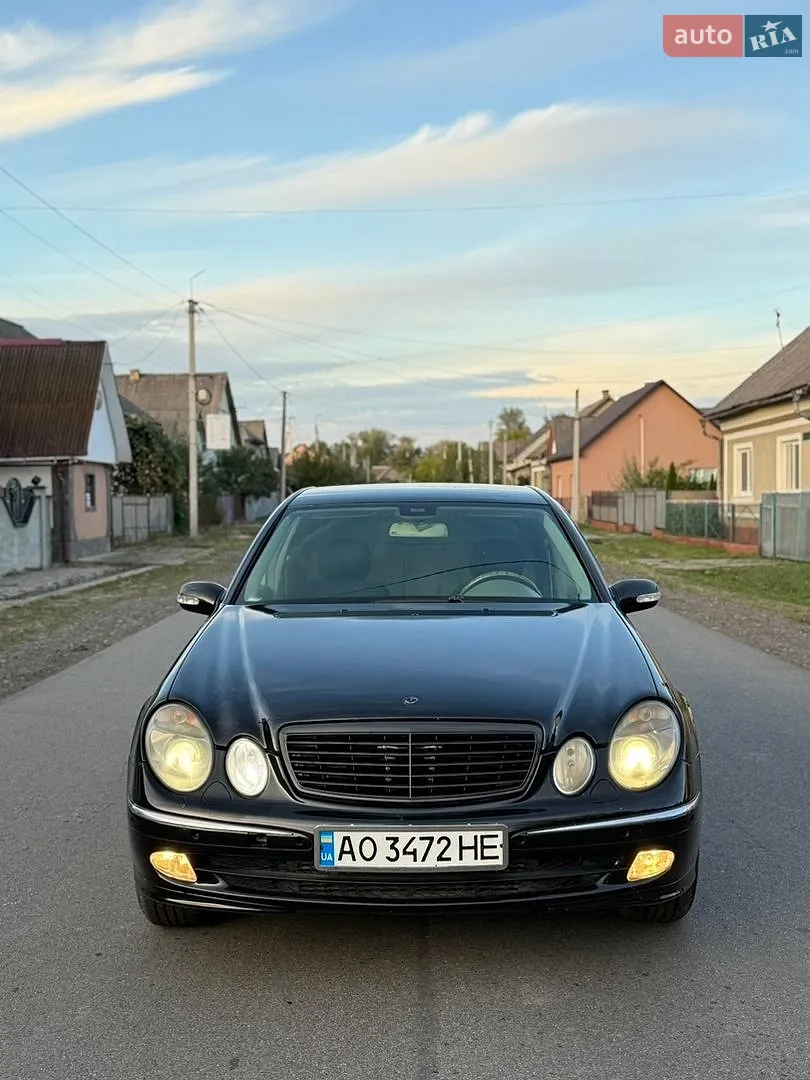 Mercedes-Benz E-Class, 2002