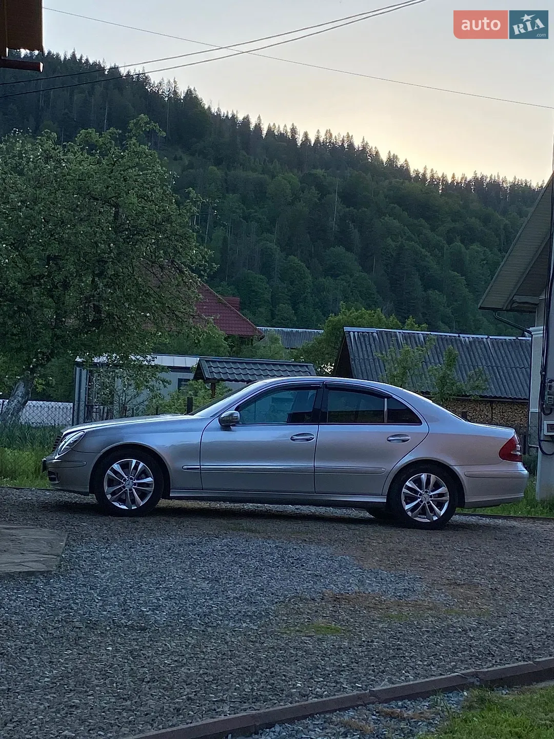 Mercedes-Benz E-Class, 2005