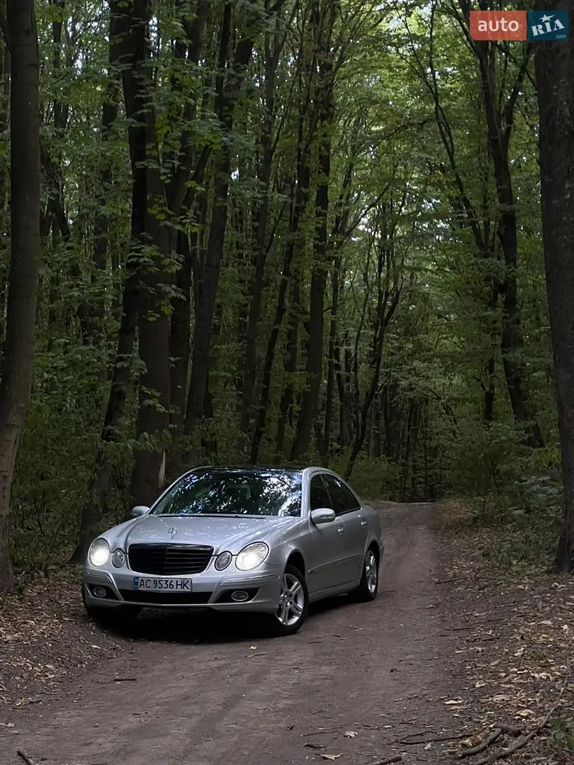 Mercedes-Benz E-Class, 2002