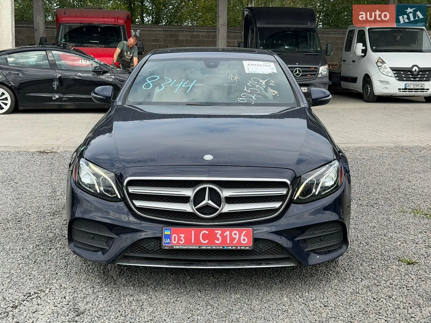 Mercedes-Benz E-Class 2017 — 1
