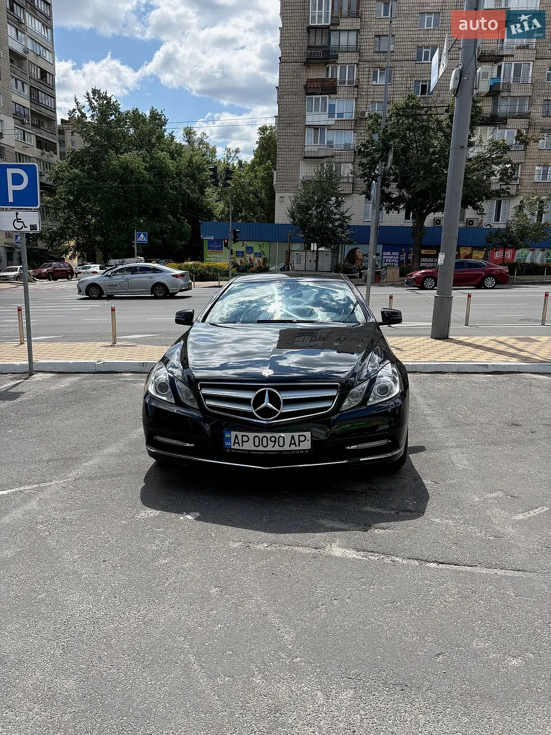 Mercedes-Benz E-Class, 2011