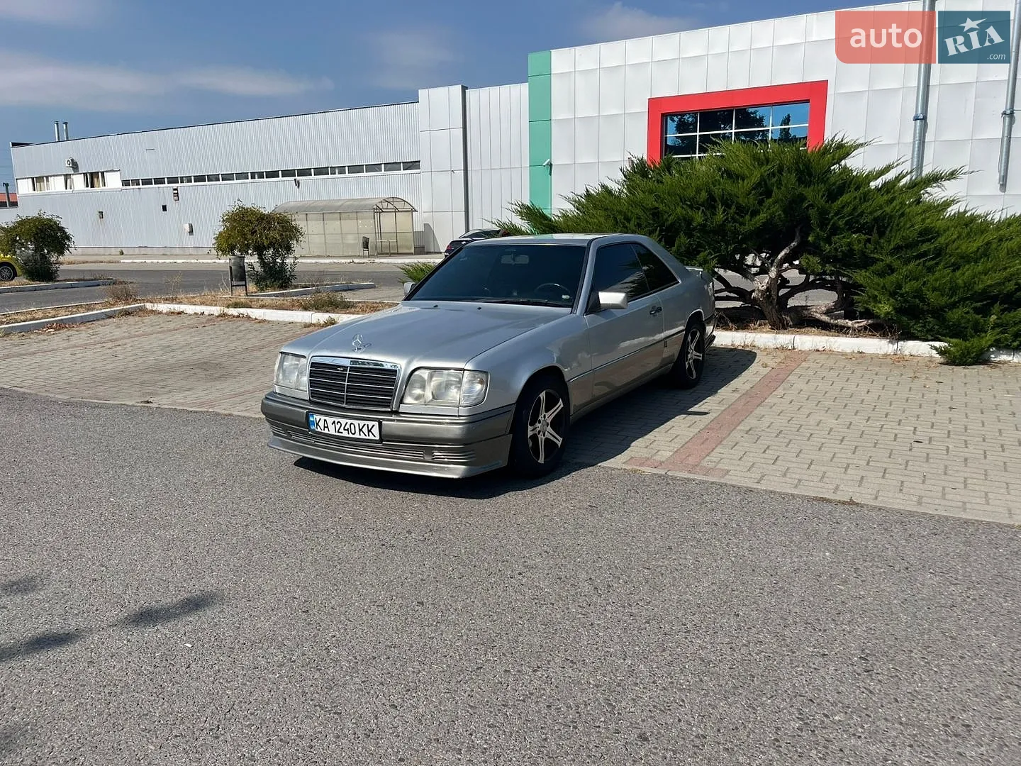 Mercedes-Benz E-Class, 1993