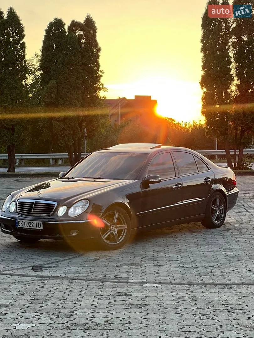 Mercedes-Benz E-Class, 2004