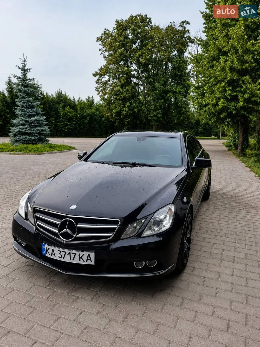 Mercedes-Benz E-Class, 2011
