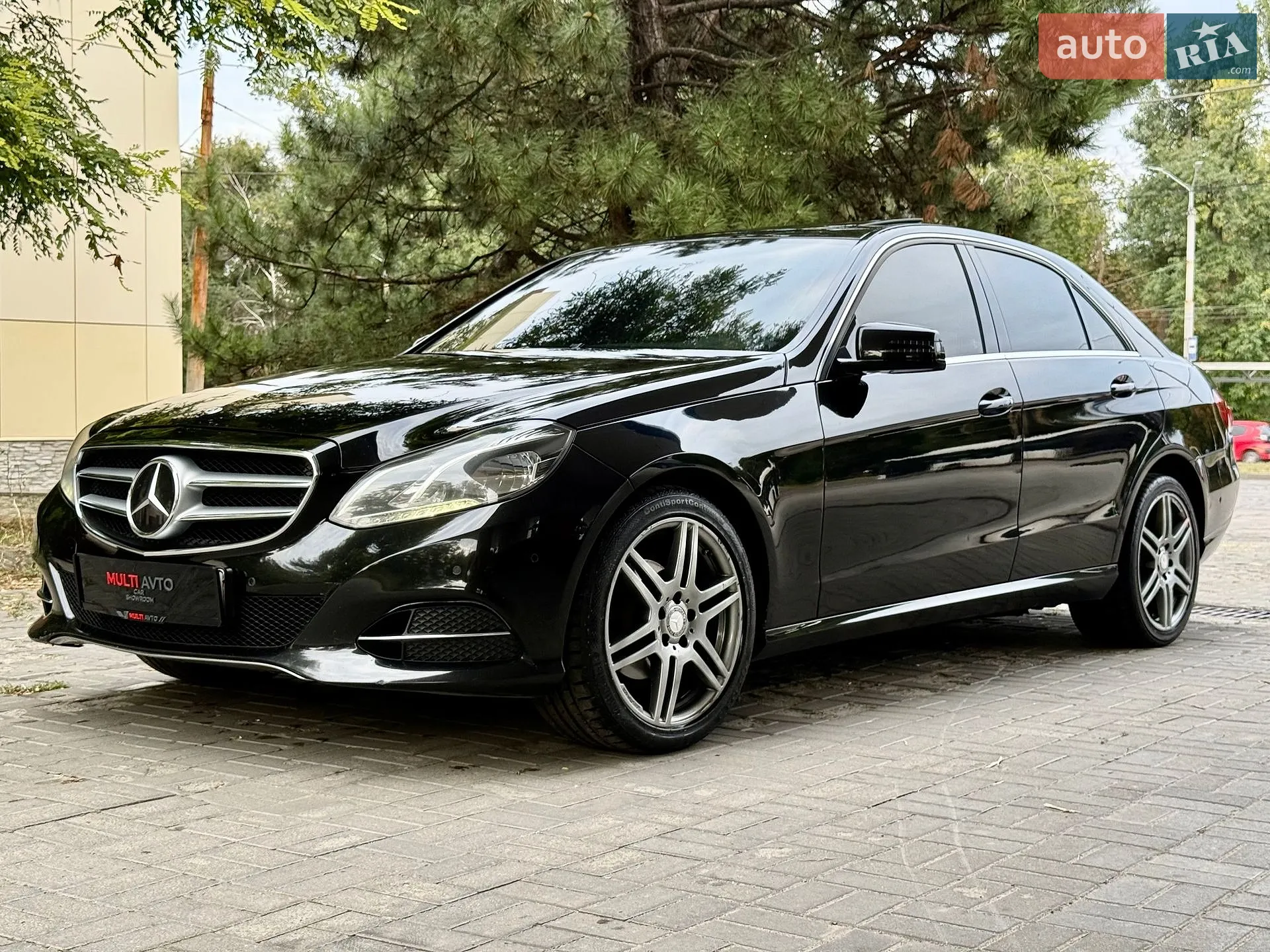 Mercedes-Benz E-Class, 2013