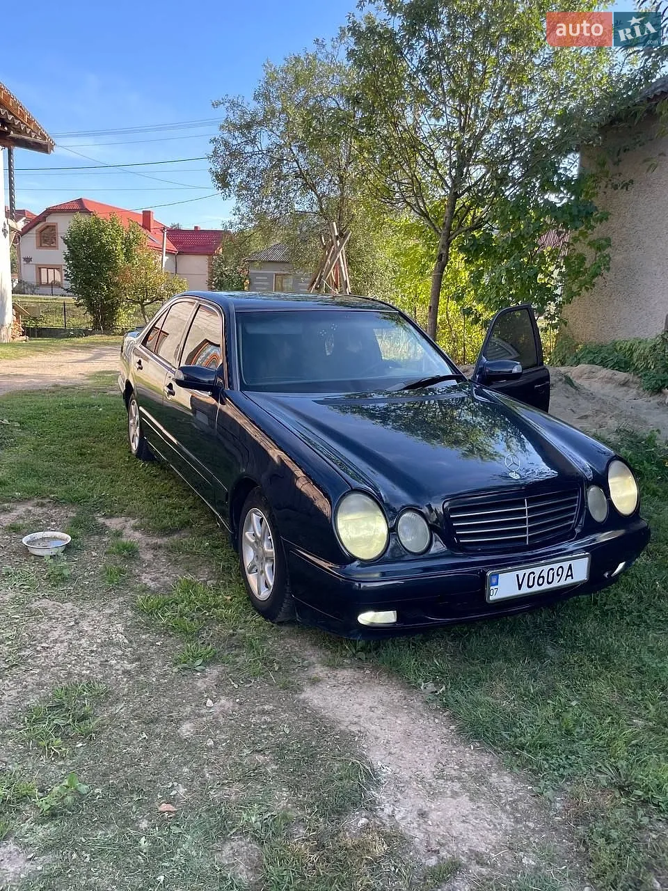 Mercedes-Benz E-Class, 2002