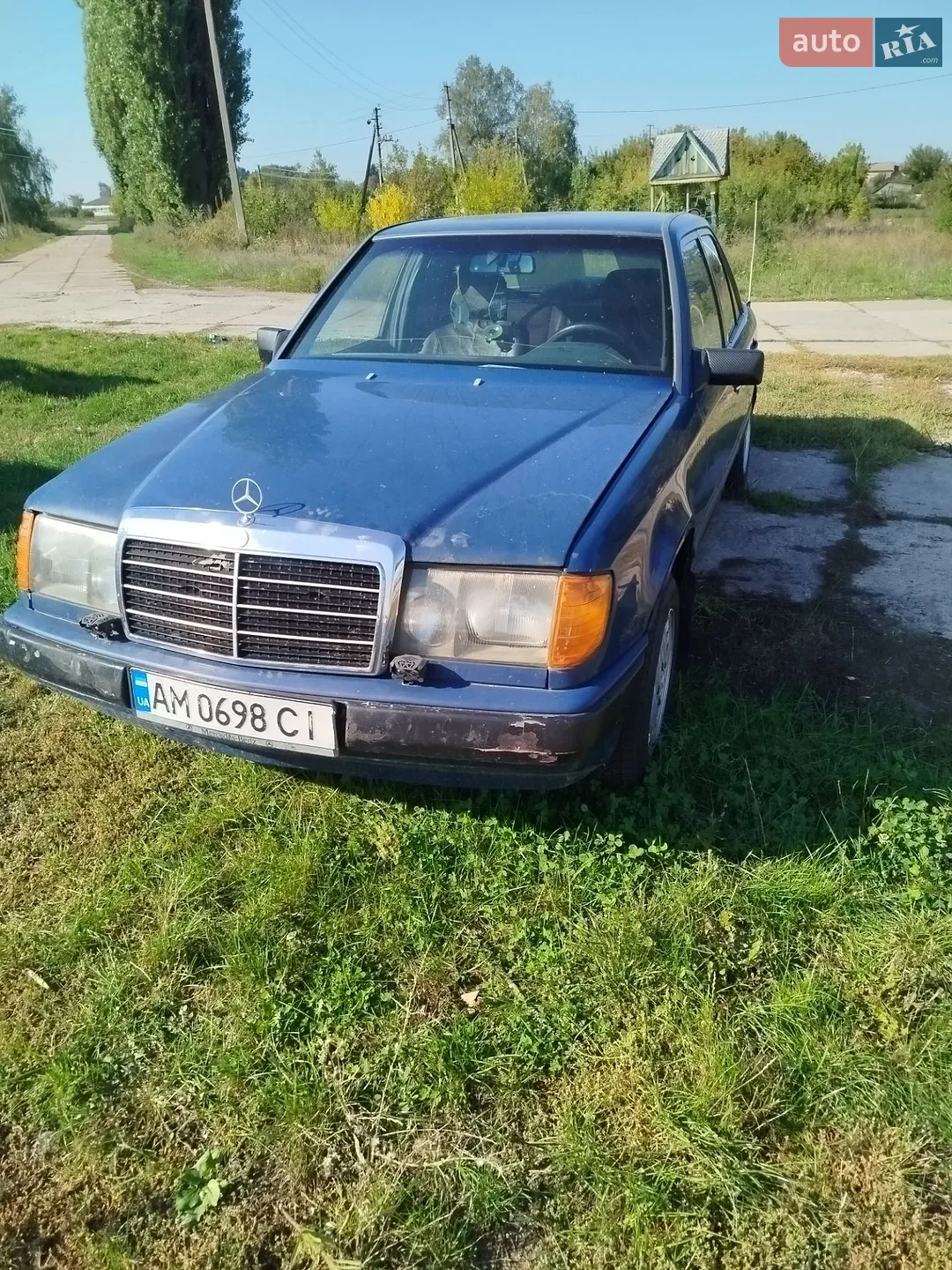 Mercedes-Benz E-Class, 1987