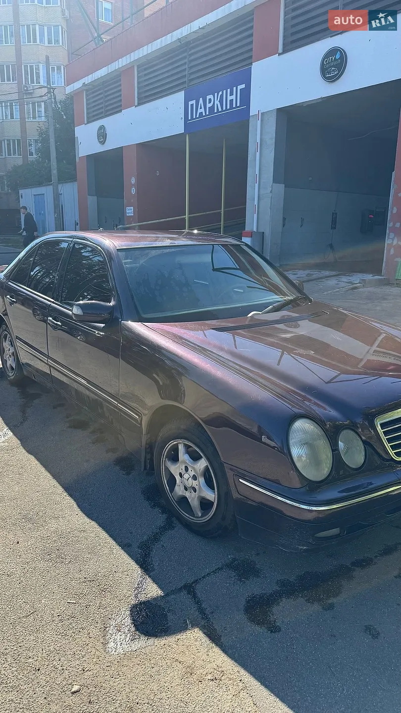Mercedes-Benz E-Class, 2002