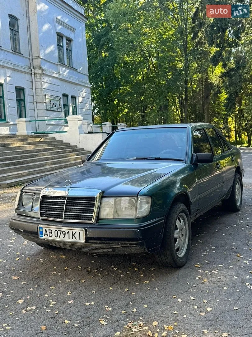 Mercedes-Benz E-Class, 1988