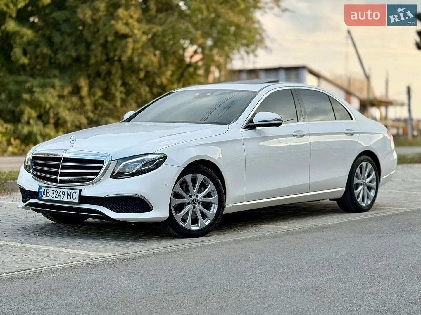 Mercedes-Benz E-Class, 2016