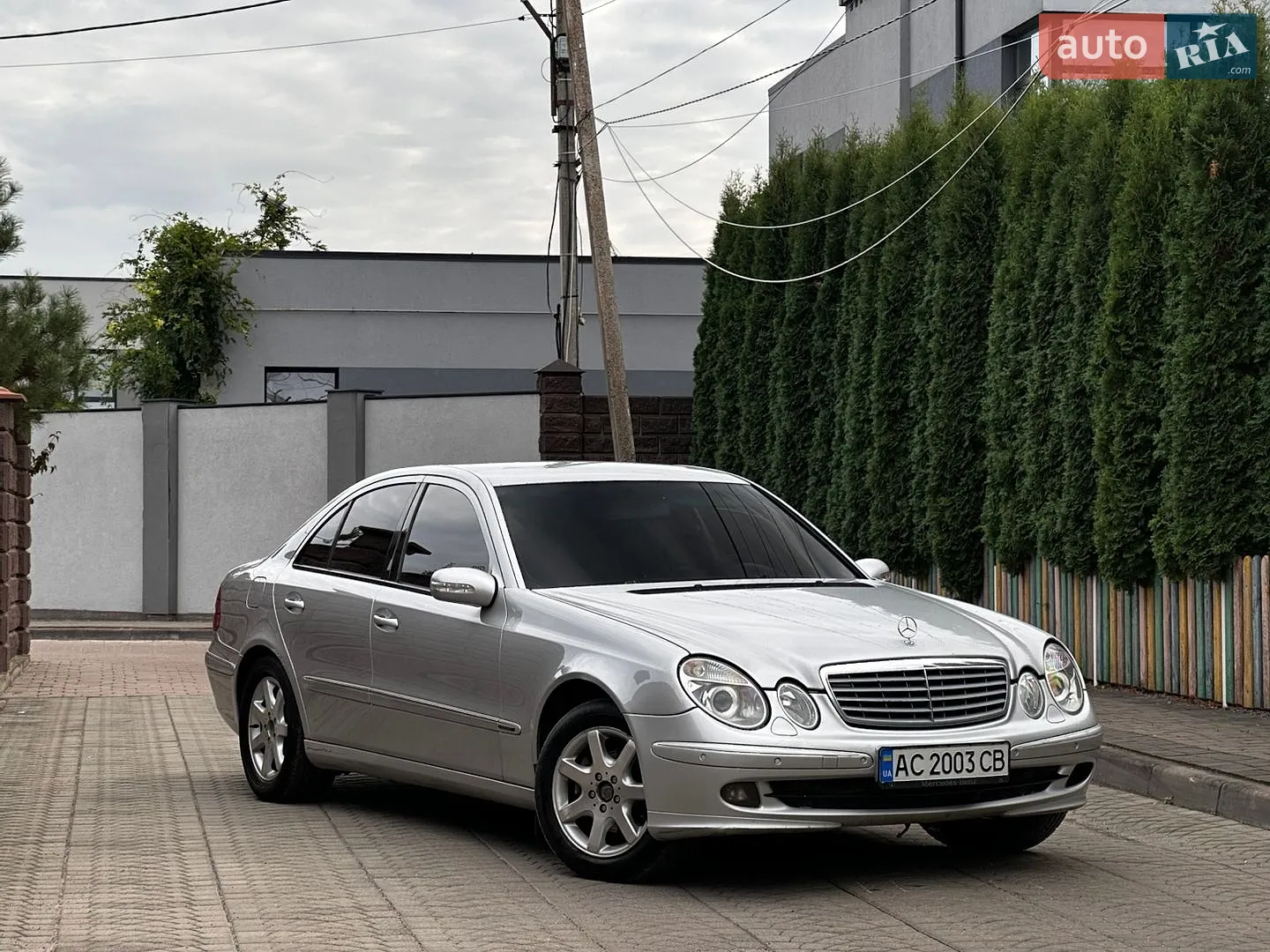 Mercedes-Benz E-Class, 2003
