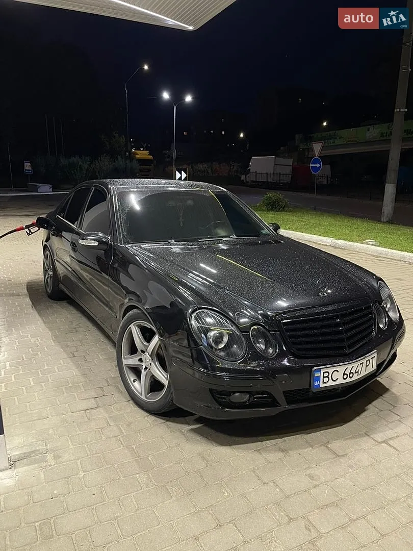Mercedes-Benz E-Class, 2004