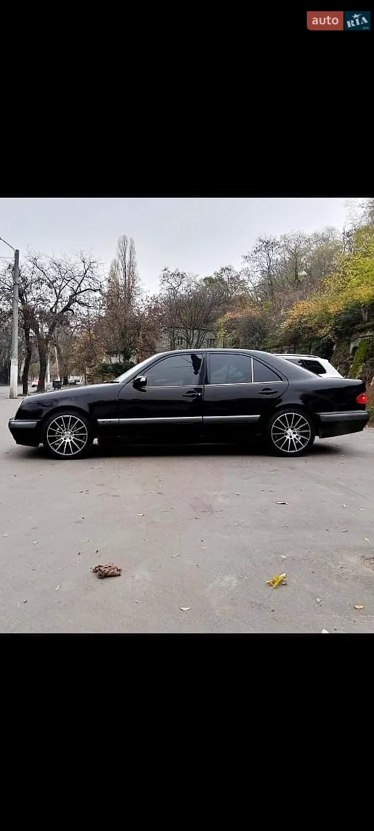 Mercedes-Benz E-Class, 2000