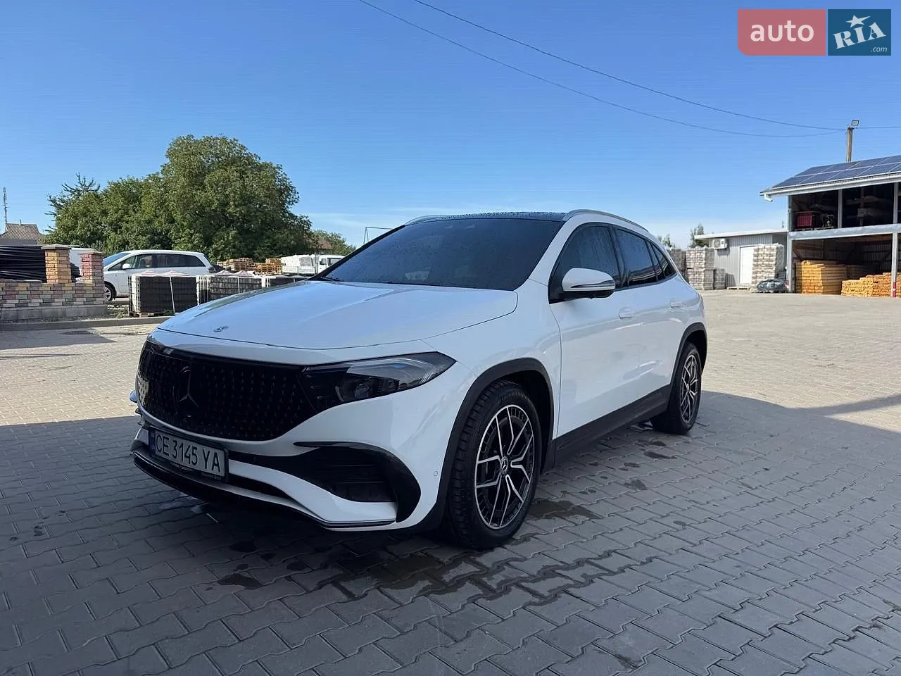 Mercedes-Benz EQA 2023 — 1