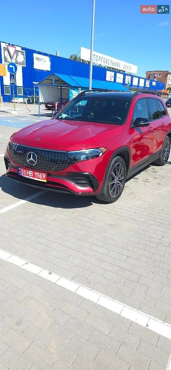 Mercedes-Benz EQB, 2024