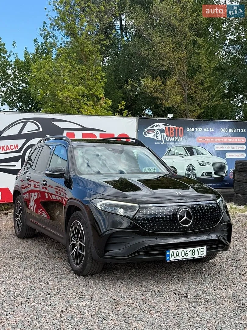 Mercedes-Benz EQB, 2023