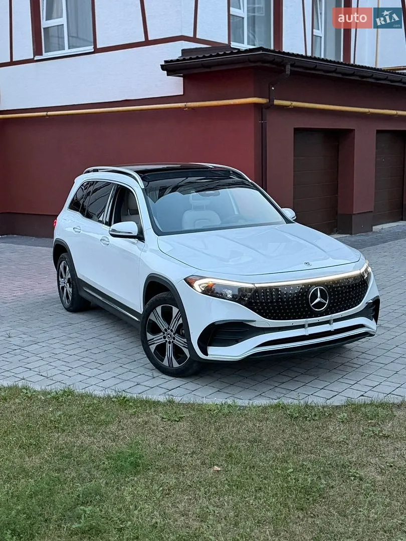 Mercedes-Benz EQB, 2024