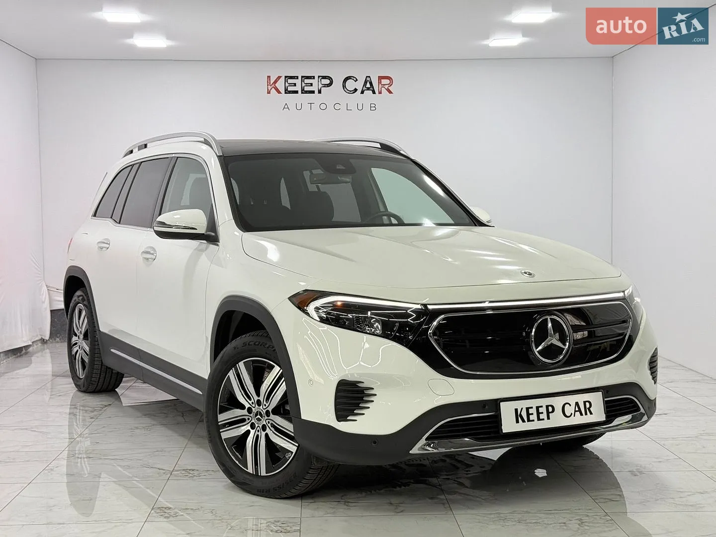Mercedes-Benz EQB, 2023