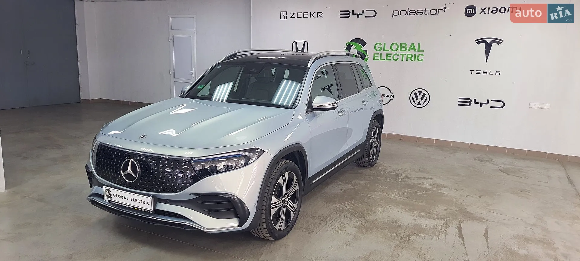 Mercedes-Benz EQB, 2024