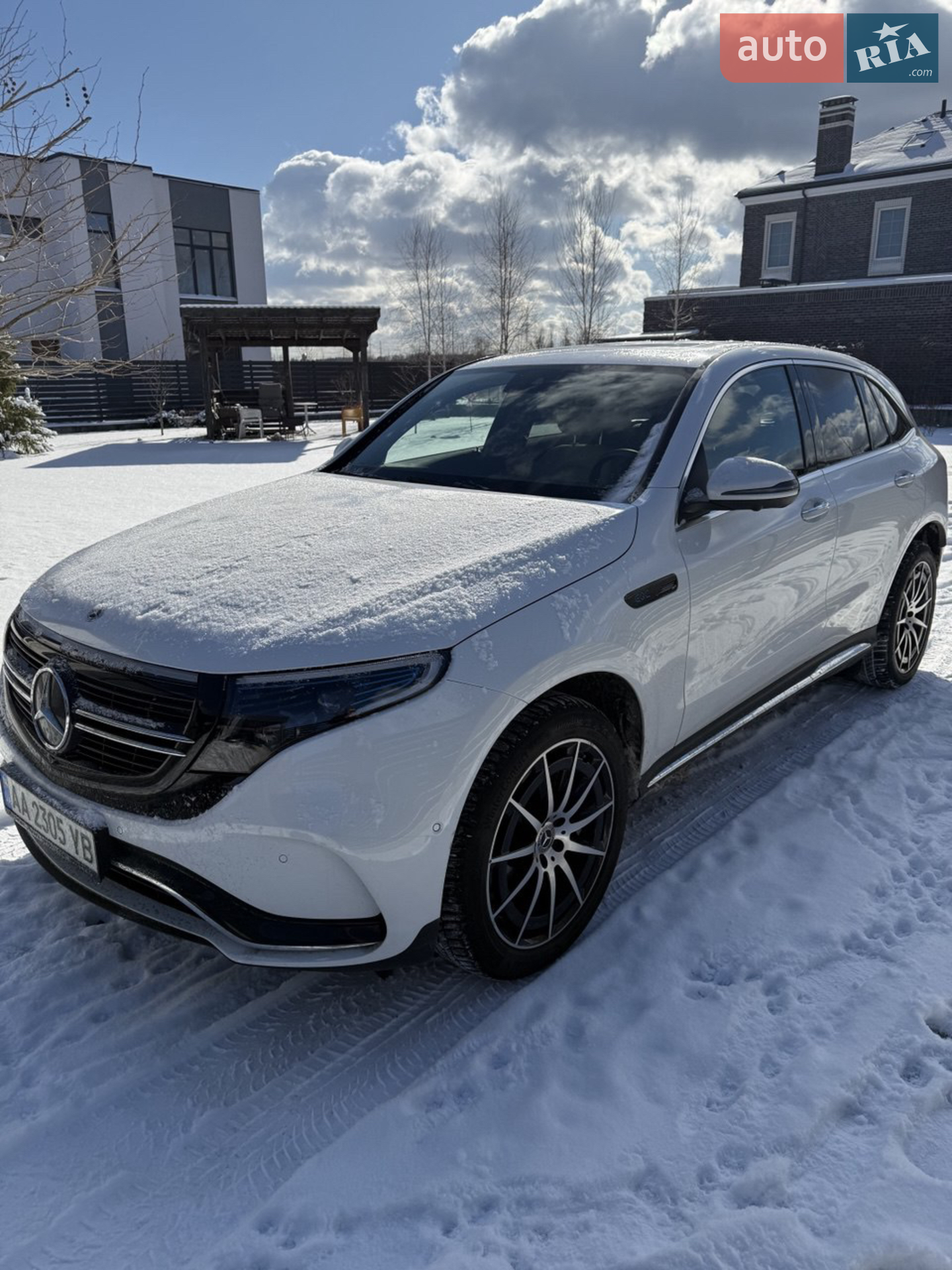 Mercedes-Benz EQC 2023 — 1